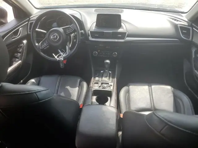 2018 MAZDA 3 TOURING  