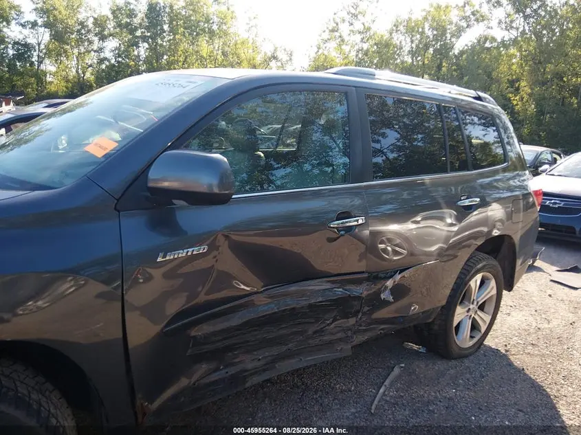 2013 TOYOTA HIGHLANDER LIMITED V6