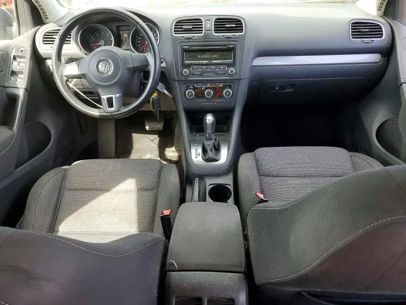 2013 VOLKSWAGEN GOLF   