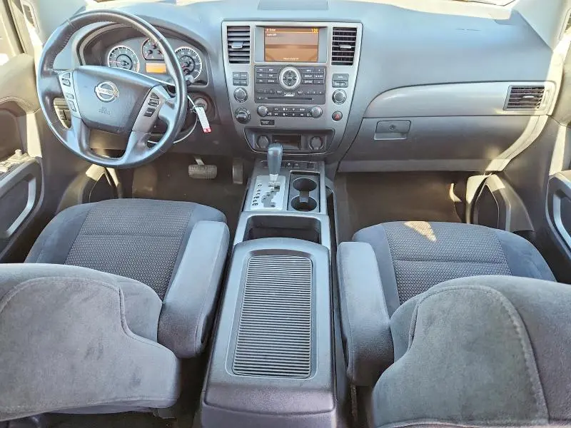 2015 NISSAN ARMADA SV  