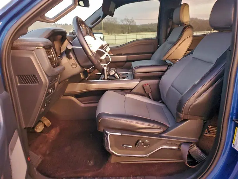 2022 FORD F150 LIGHTNING PRO  