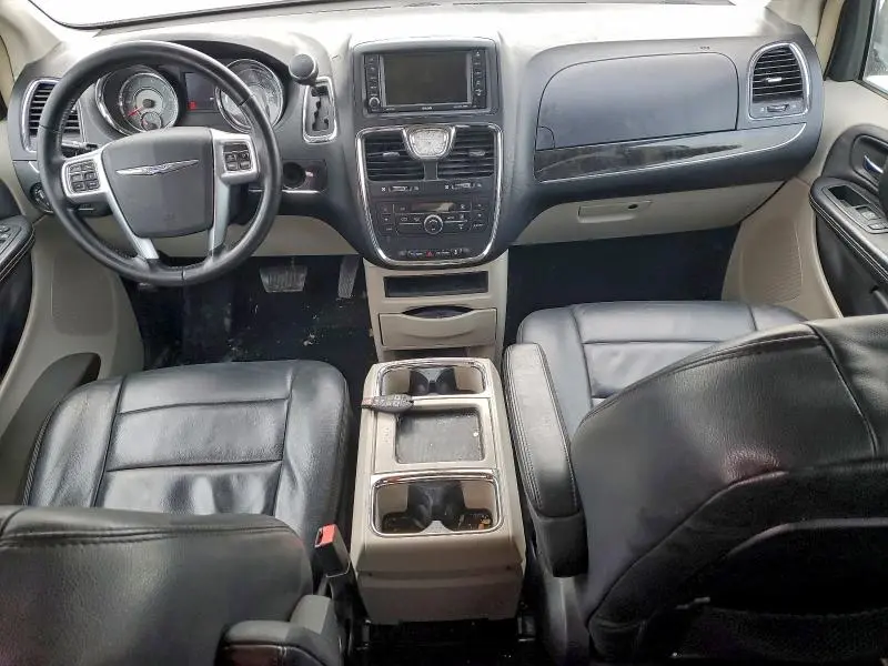 2012 CHRYSLER TOWN & COUNTRY TOURING  