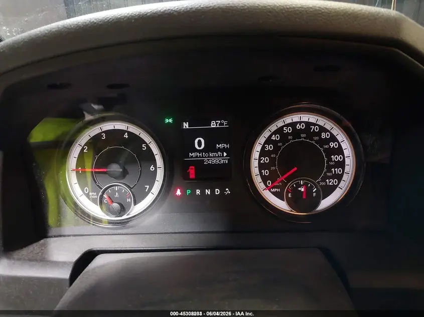 2017 RAM 1500 TRADESMAN  4X4 5'7 BOX