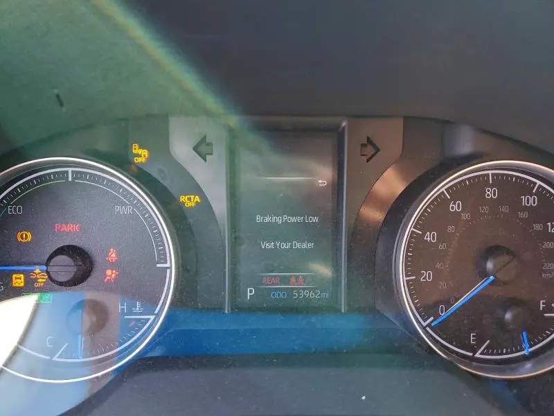 2021 TOYOTA VENZA LE  