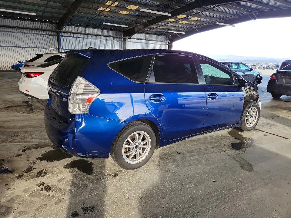 2013 TOYOTA PRIUS V THREE  