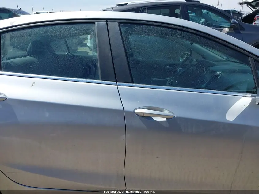 2017 CHEVROLET CRUZE LT AUTO