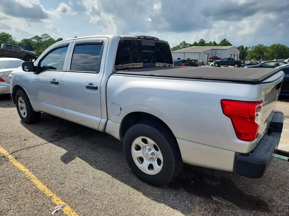 2019 NISSAN TITAN S  
