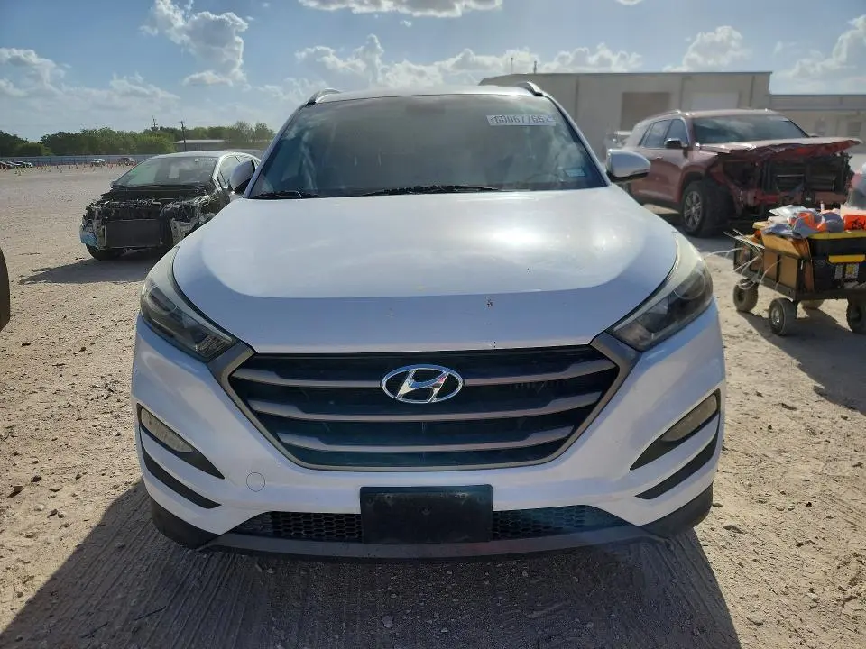 2016 HYUNDAI TUCSON SPORT  