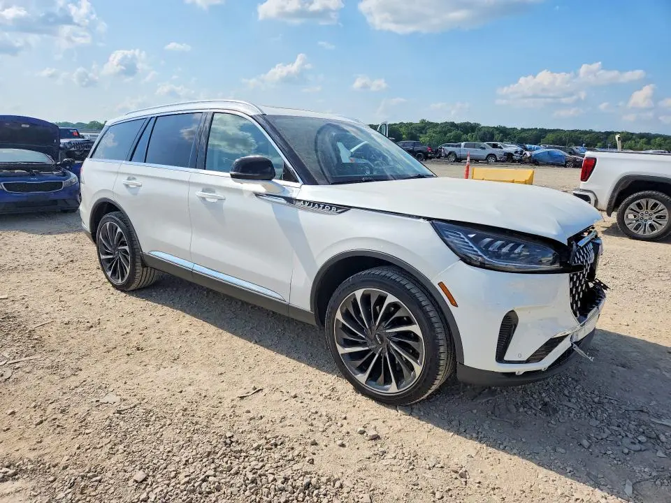 2026 LINCOLN AVIATOR   