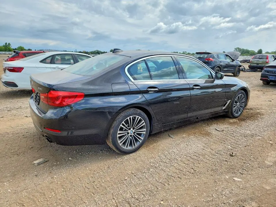 2017 BMW 530 XI  