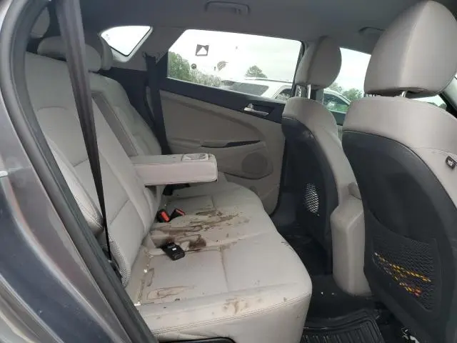 2019 HYUNDAI TUCSON SE  