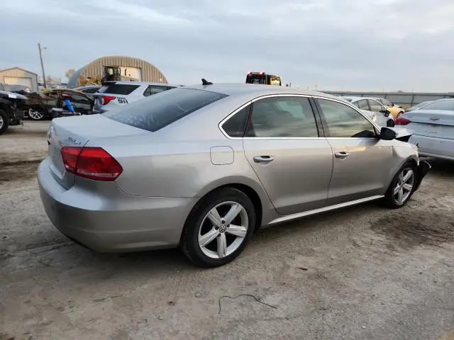 2012 VOLKSWAGEN PASSAT SE  