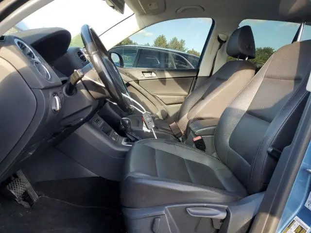 2017 VOLKSWAGEN TIGUAN S  