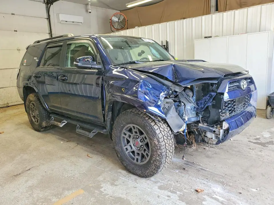 2020 TOYOTA 4RUNNER TRD OFF-ROAD PREMIUM  