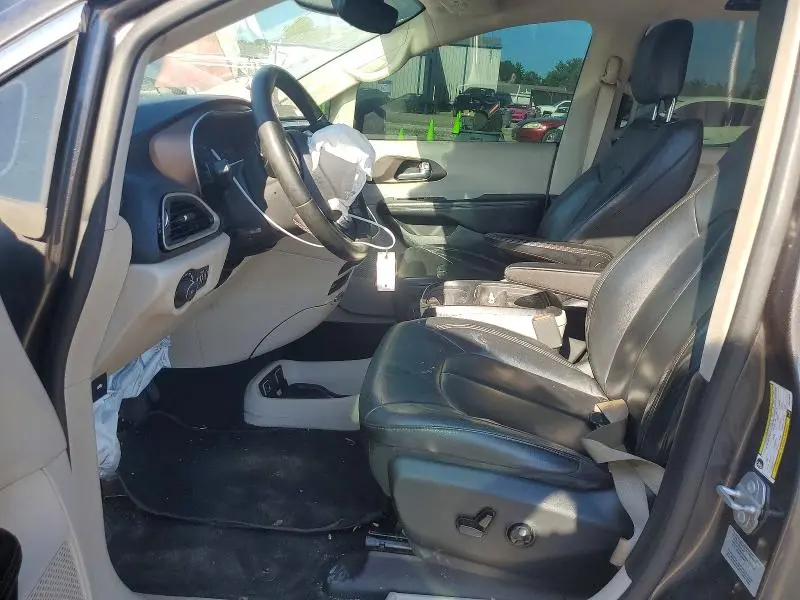 2017 CHRYSLER PACIFICA TOURING L  