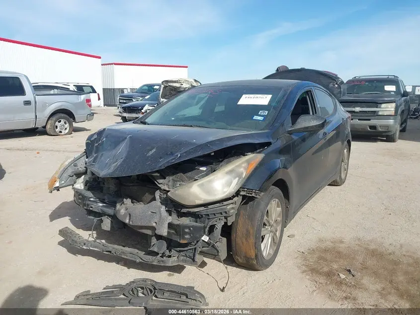 2014 HYUNDAI ELANTRA SE