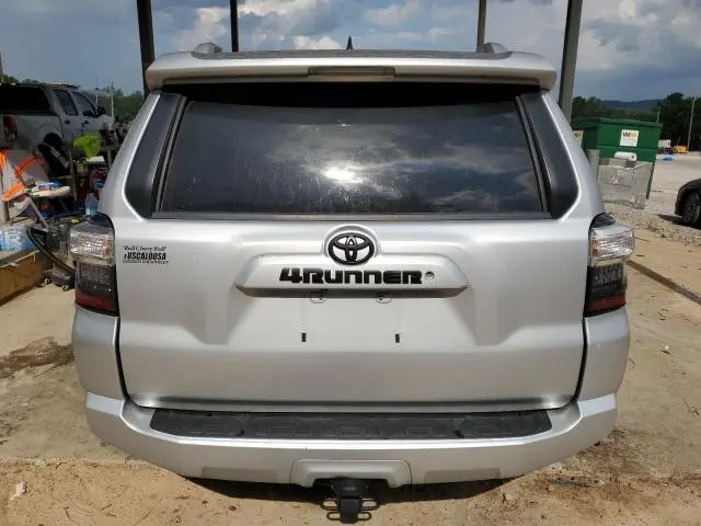 2017 TOYOTA 4RUNNER SR5  