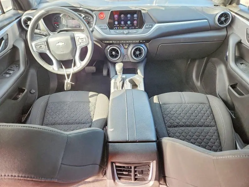 2021 CHEVROLET BLAZER 2LT  