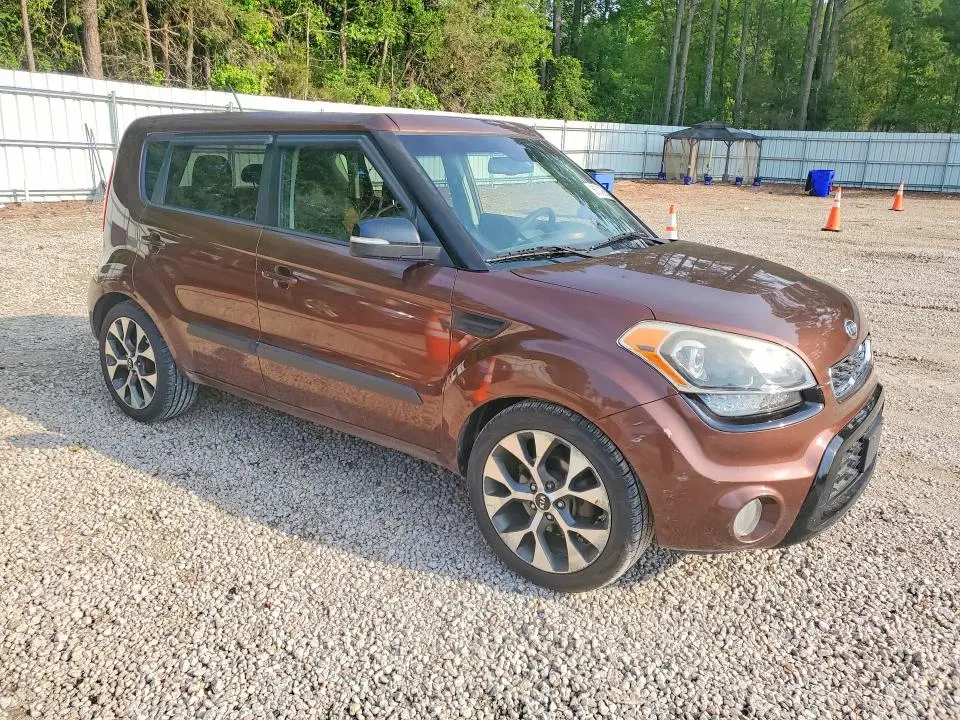 2012 KIA SOUL !  