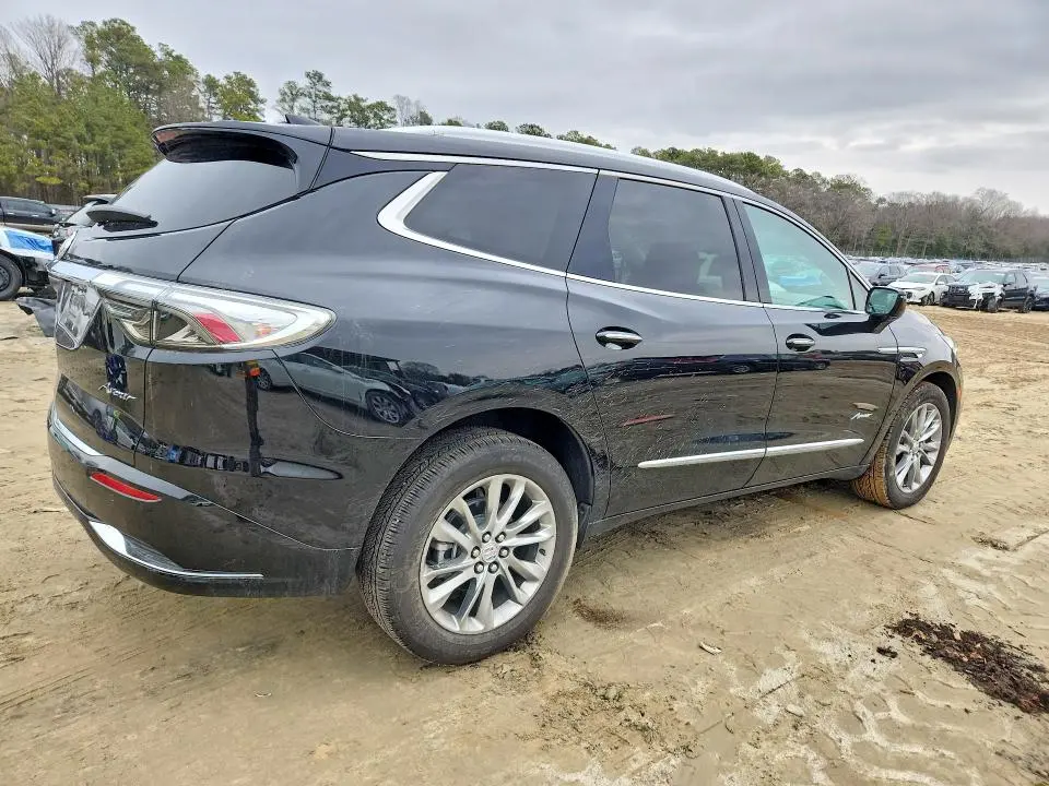 2024 BUICK ENCLAVE AVENIR  
