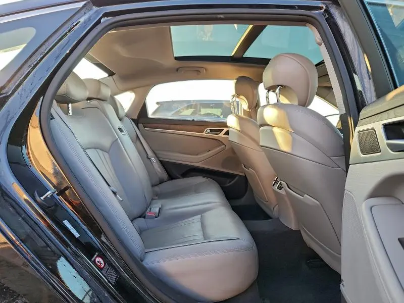 2015 HYUNDAI GENESIS 3.8L  