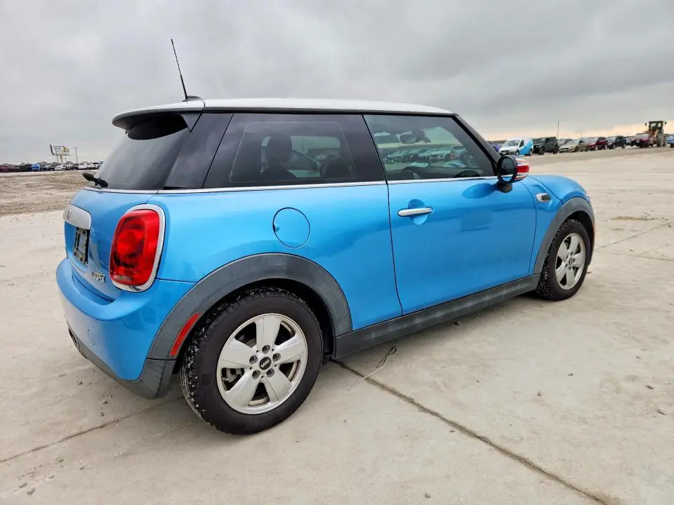 2015 MINI COOPER   