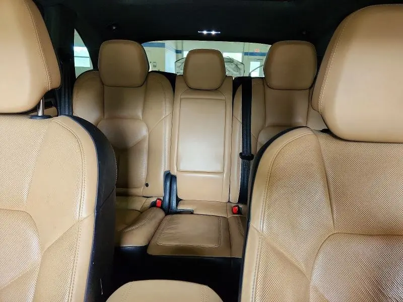 2016 PORSCHE CAYENNE   