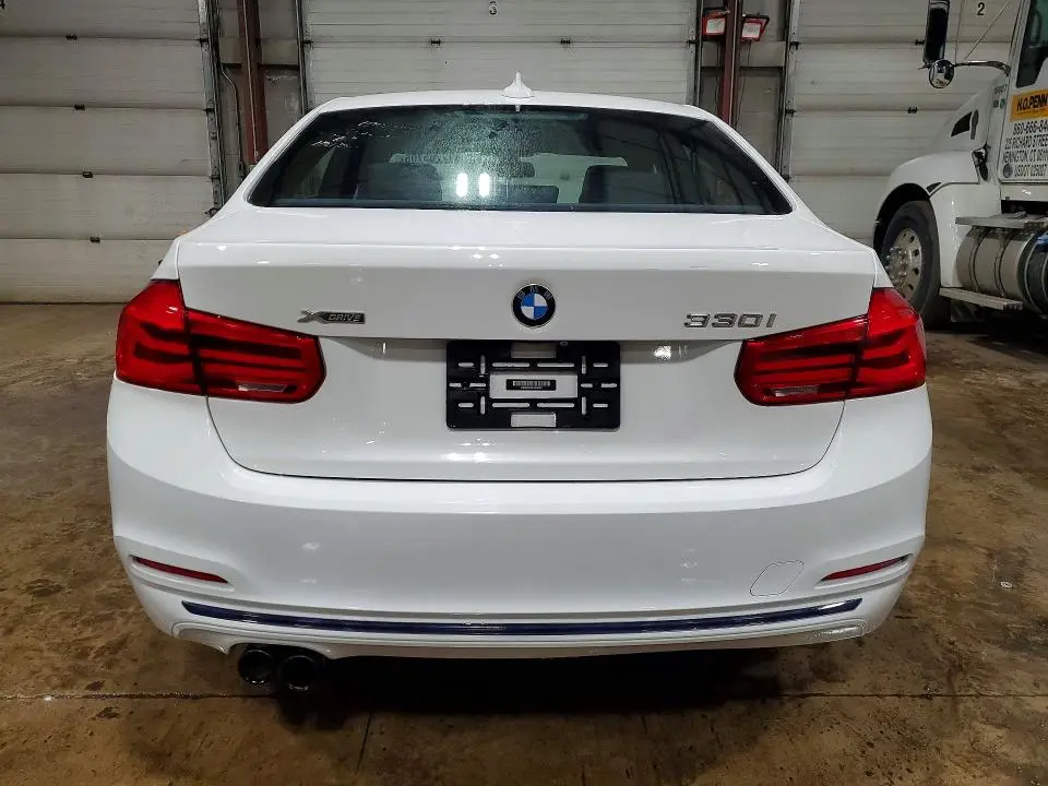 2018 BMW 330 XI  