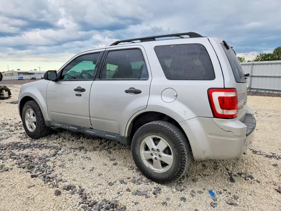 2012 FORD ESCAPE XLT  