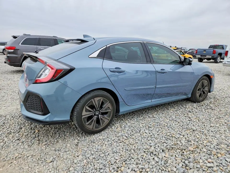 2017 HONDA CIVIC EX  