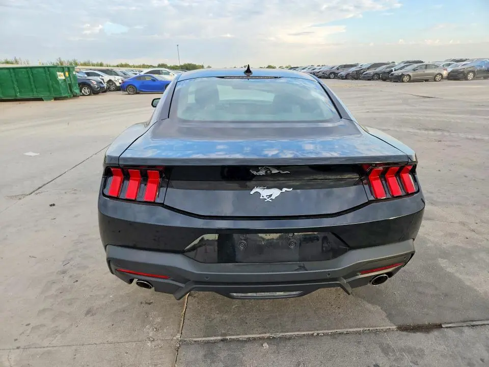 2025 FORD MUSTANG   