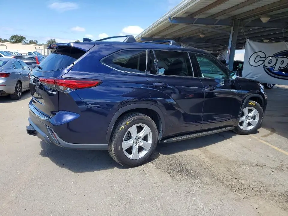 2020 TOYOTA HIGHLANDER HYBRID LE  