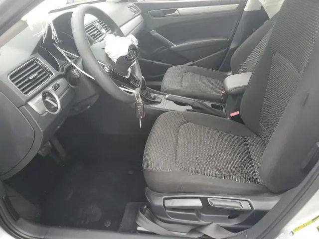 2017 VOLKSWAGEN PASSAT S