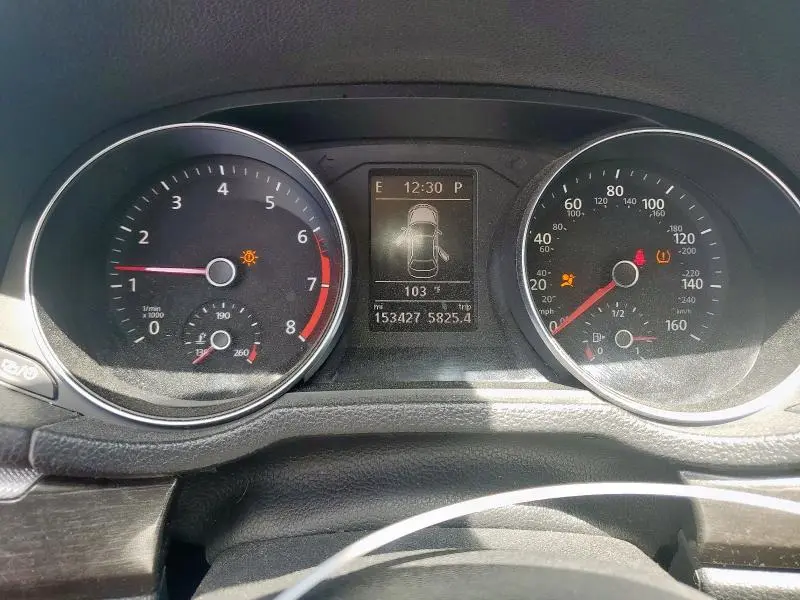 2016 VOLKSWAGEN PASSAT SE