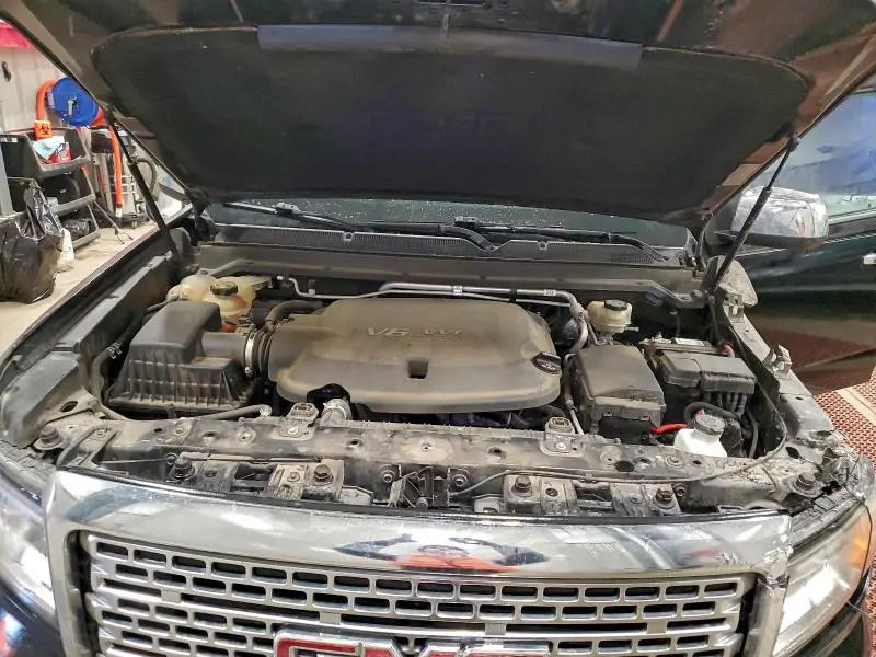 2017 GMC CANYON DENALI  