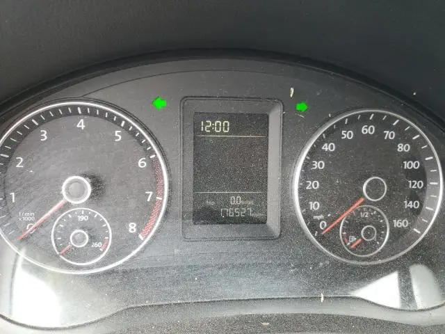 2010 VOLKSWAGEN JETTA LIMITED  