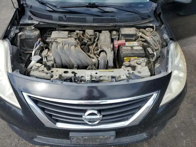 2012 NISSAN VERSA S  