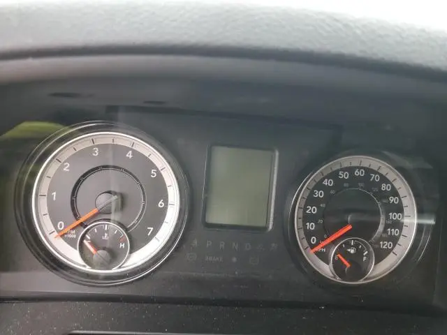 2021 RAM 1500 CLASSIC SLT  