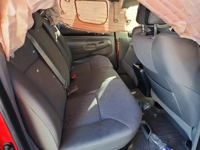 2013 TOYOTA TACOMA V6  