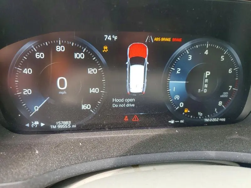 2021 VOLVO XC90 T6 MOMENTUM  