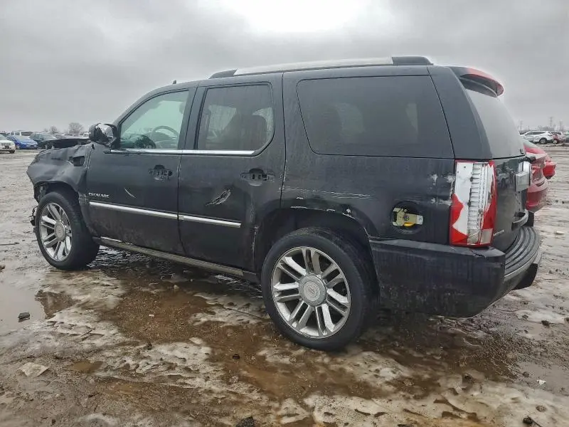 2013 CADILLAC ESCALADE PLATINUM  