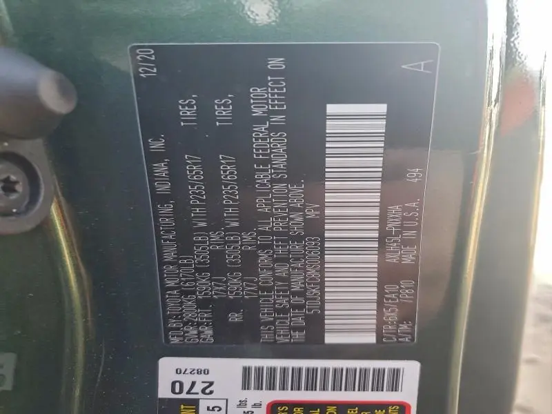 2021 TOYOTA SIENNA XLE  