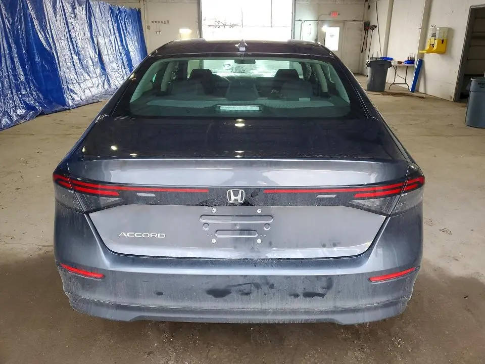 2023 HONDA ACCORD LX  