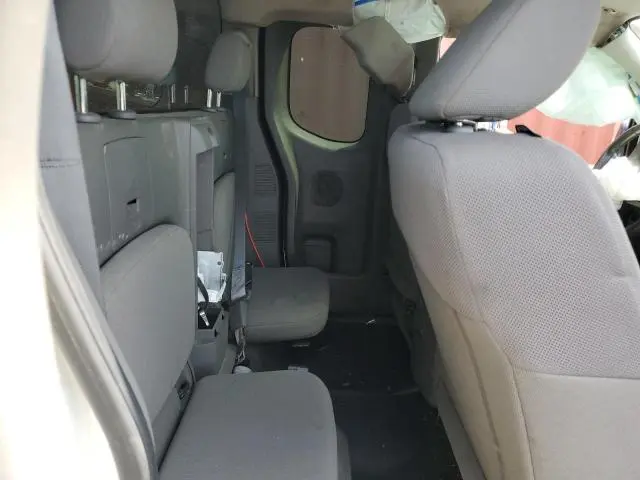 2021 NISSAN FRONTIER S  