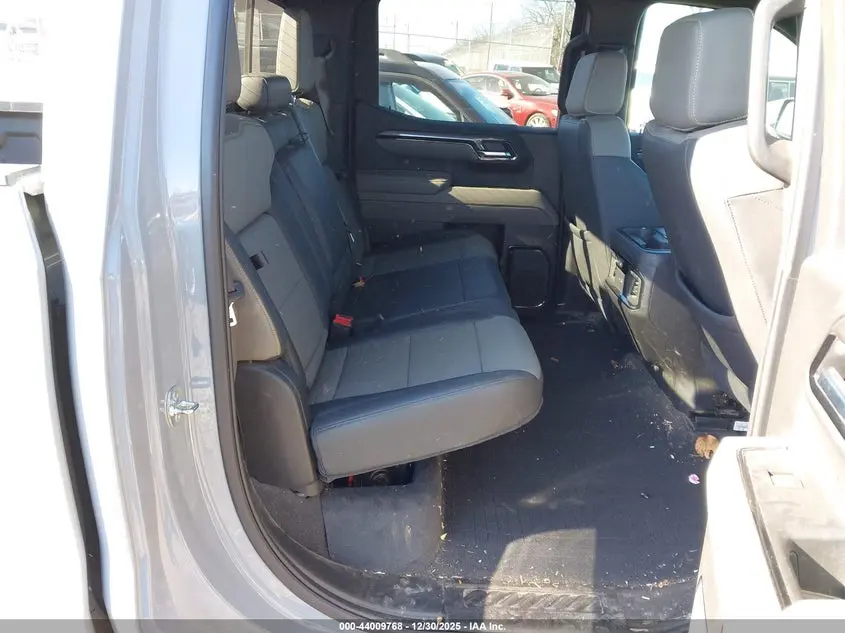 2025 CHEVROLET SILVERADO 1500 4WD  SHORT BED ZR2