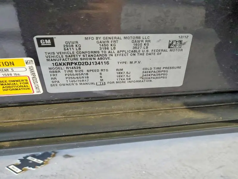 2013 GMC ACADIA SLE  