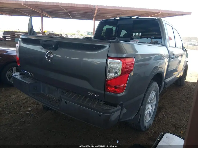 2017 NISSAN TITAN SV