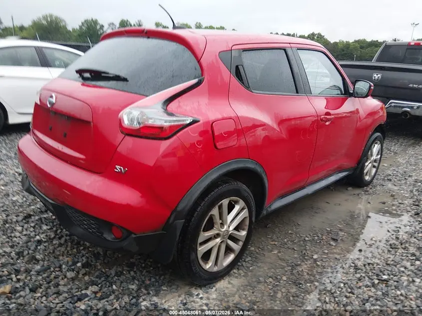 2015 NISSAN JUKE SV