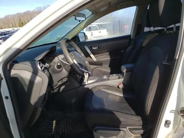 2013 NISSAN ROGUE S  