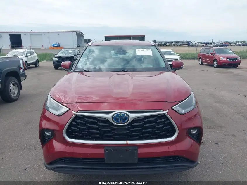 2021 TOYOTA HIGHLANDER HYBRID XLE